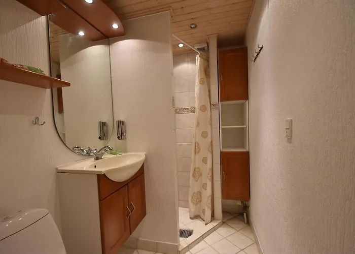 Sunset Bed & No Breakfast *